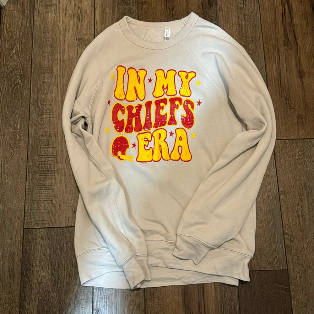 Cream Bella Canvas Fleece Collection “In My Chiefs Era” sweatshirt Size Large